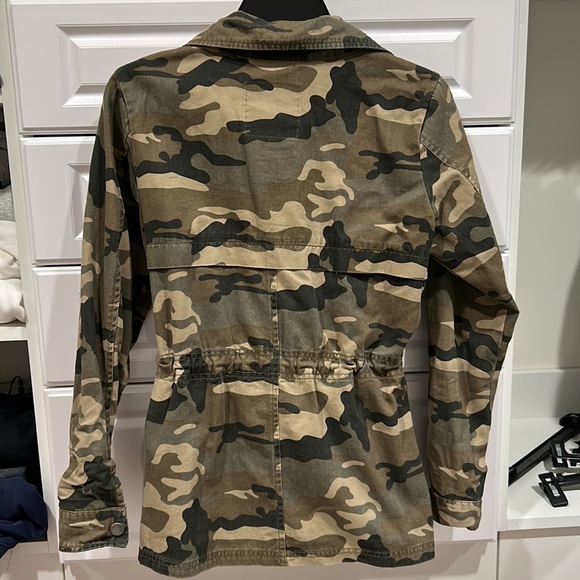 Camo print jacket - Picture 2 of 3